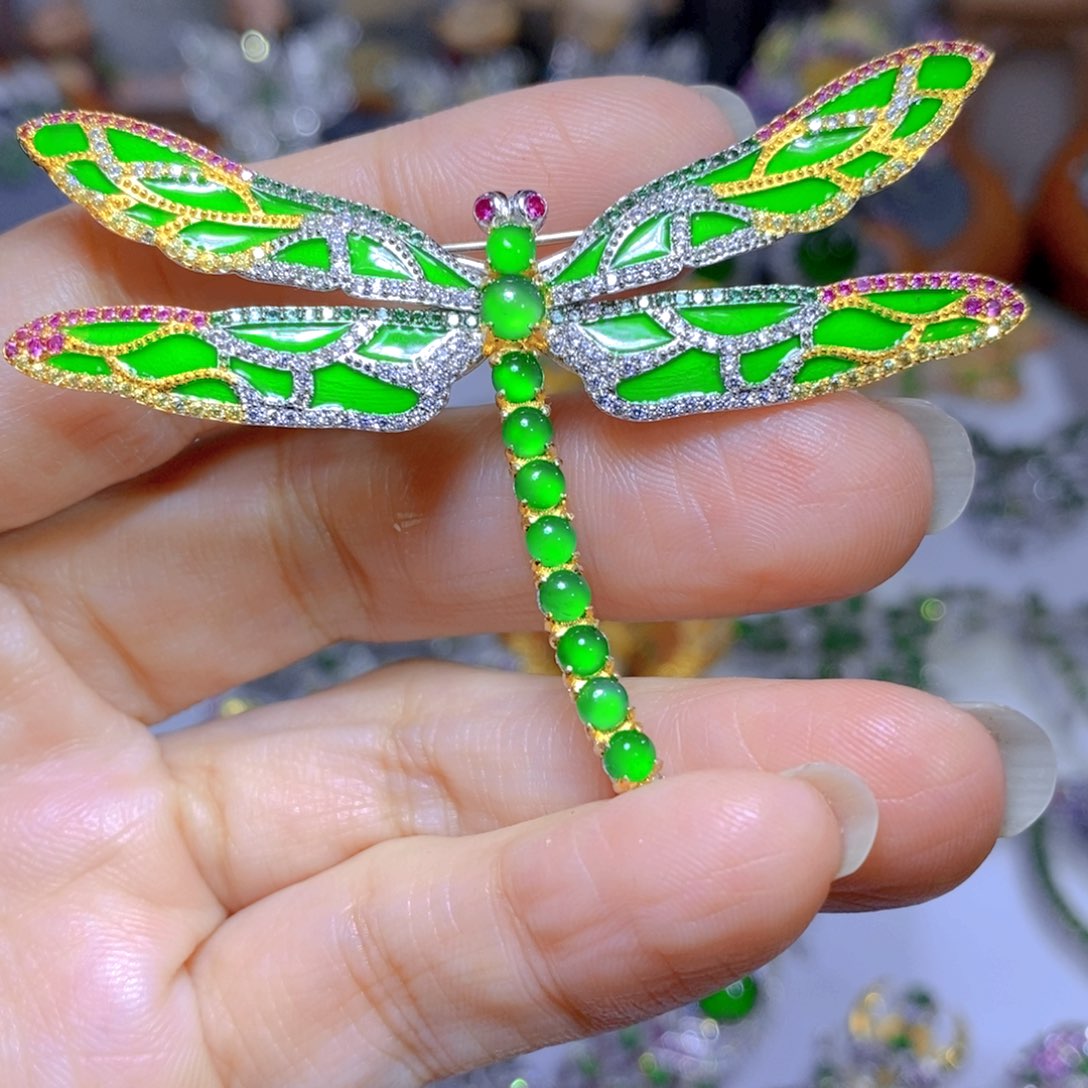 翡翠颈饰银S925镶嵌天然翡翠