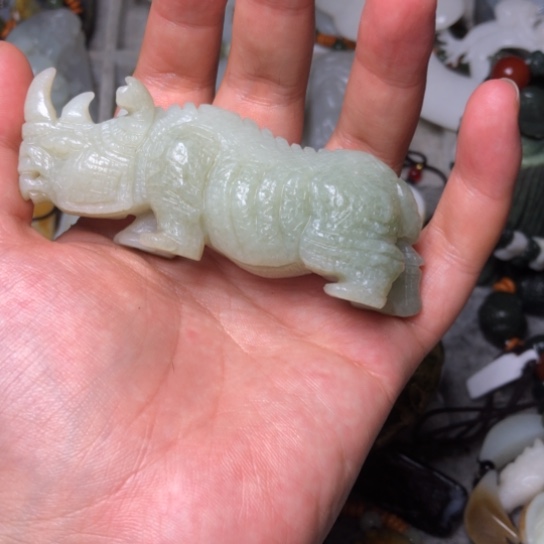 用***0和田玉未镶嵌把件总价238