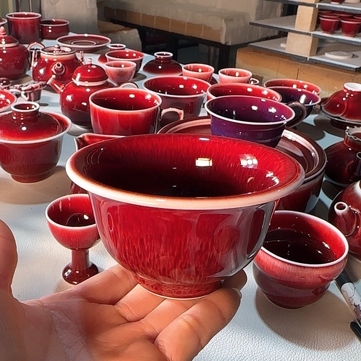 景德镇陶瓷红马坊压手杯