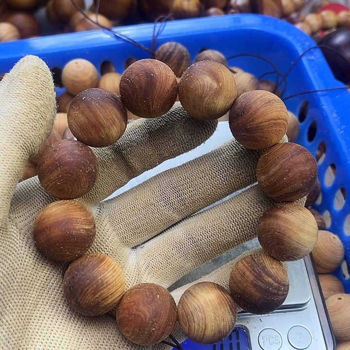 柏木（崖柏）手串/手链家***女2.0玉华红油无磨太行