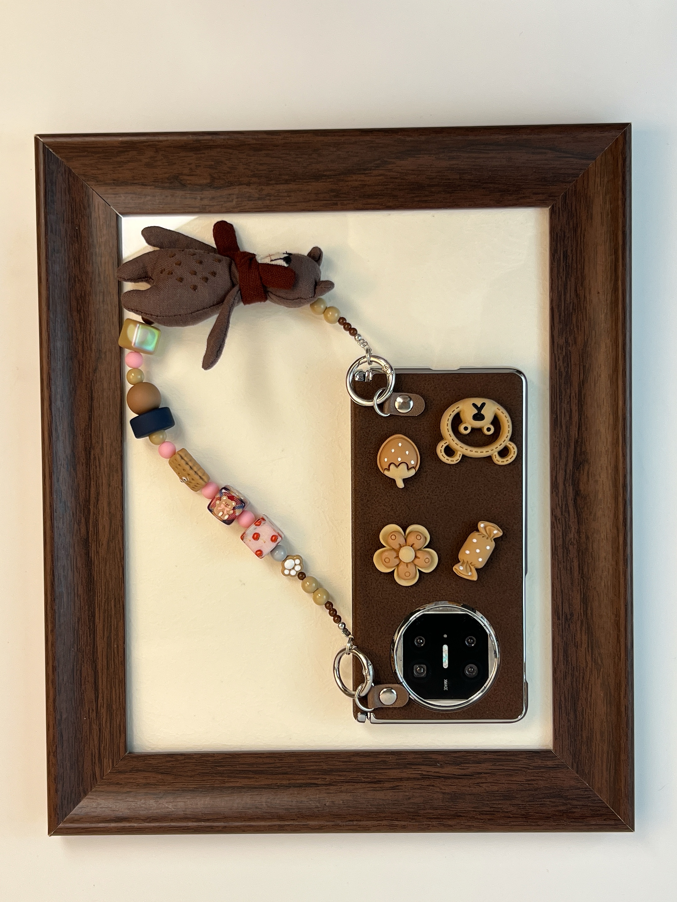 品申原创小众棕色花朵小熊配饰串珠手提适用华为matex6折叠手机壳