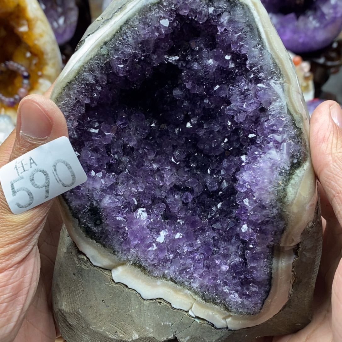 未镶嵌大型摆件（非配饰）水晶