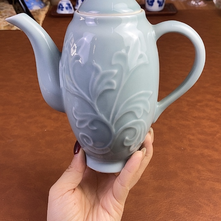 瓷器木器铜铁器花瓶盘子