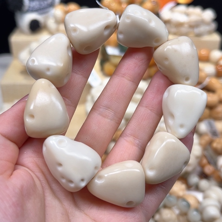 菩提根/象牙果手串乳酪1.12 22