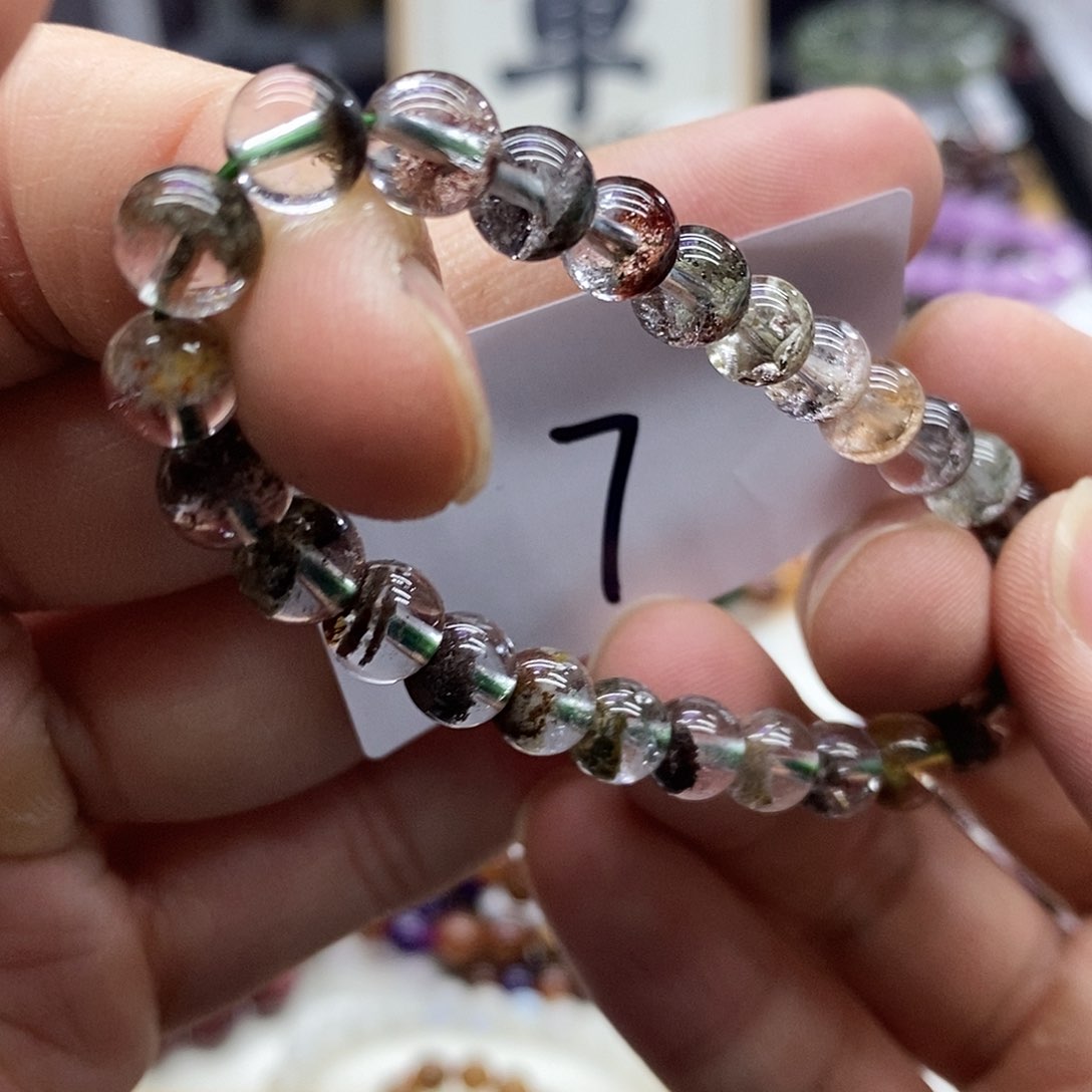 水晶手串未镶嵌天然