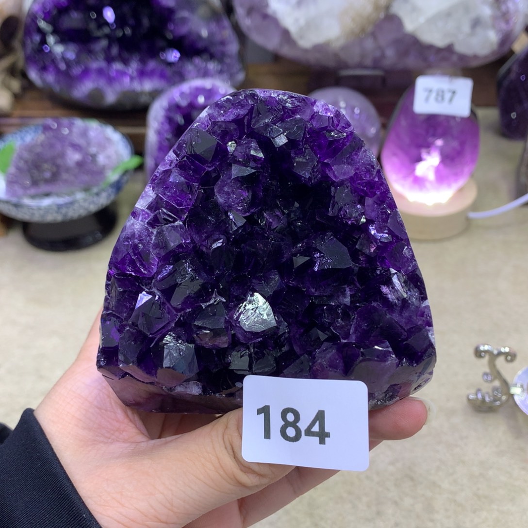 紫晶大型摆件（非配饰）未镶嵌