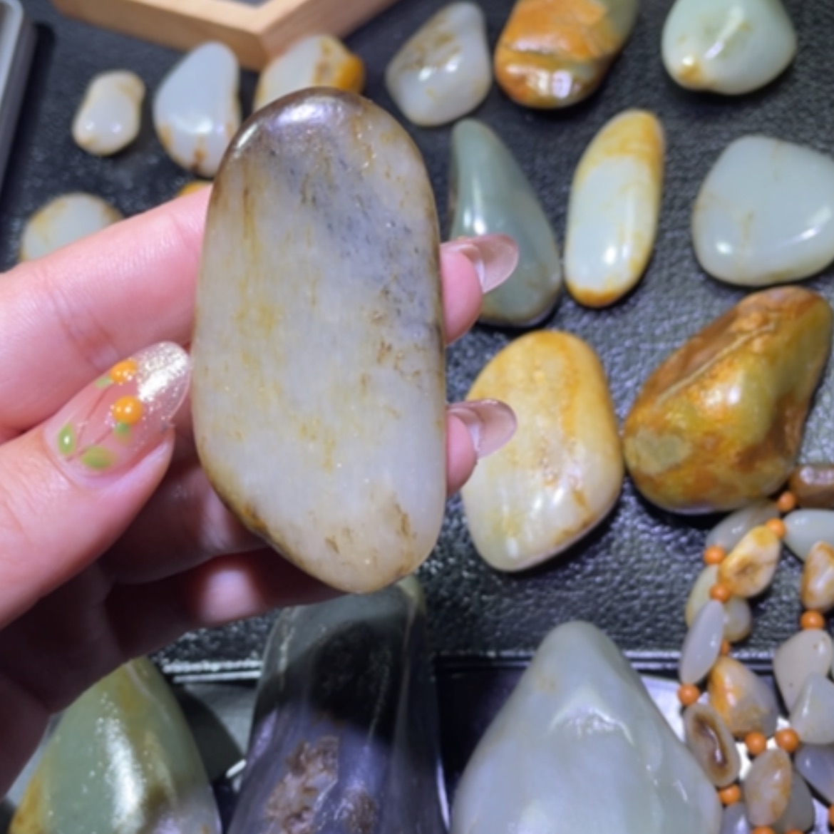 【闪购商品】和田玉未镶嵌颈饰