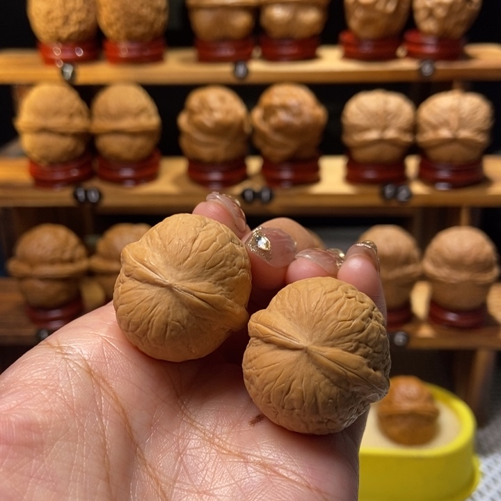 吊坠文玩核桃晶玉28