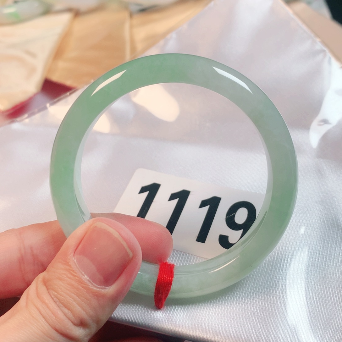 翡翠手镯未镶嵌翡翠手镯1119