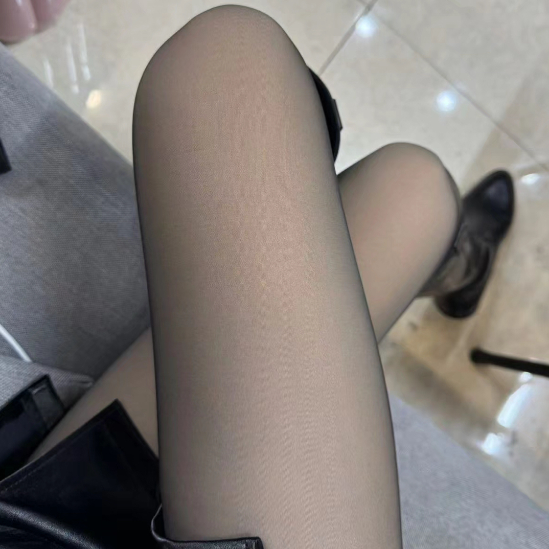 光腿神器一体水光打底裤