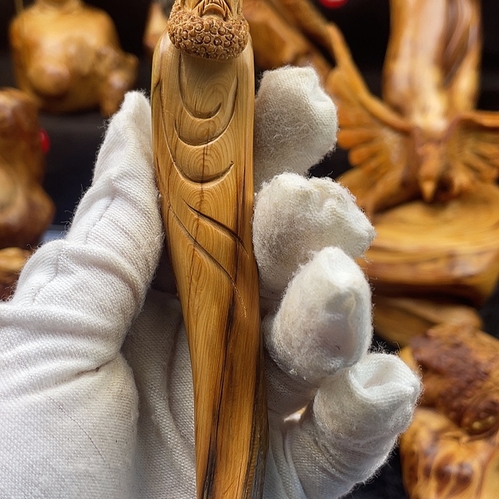 柏木（崖柏）达摩手把件