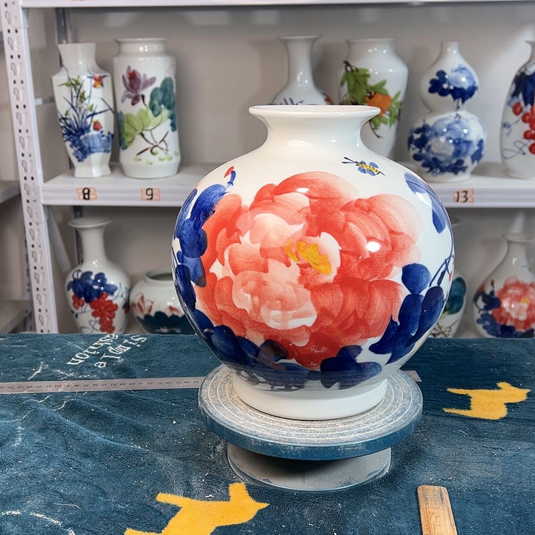 摆件景德镇陶瓷石红牡