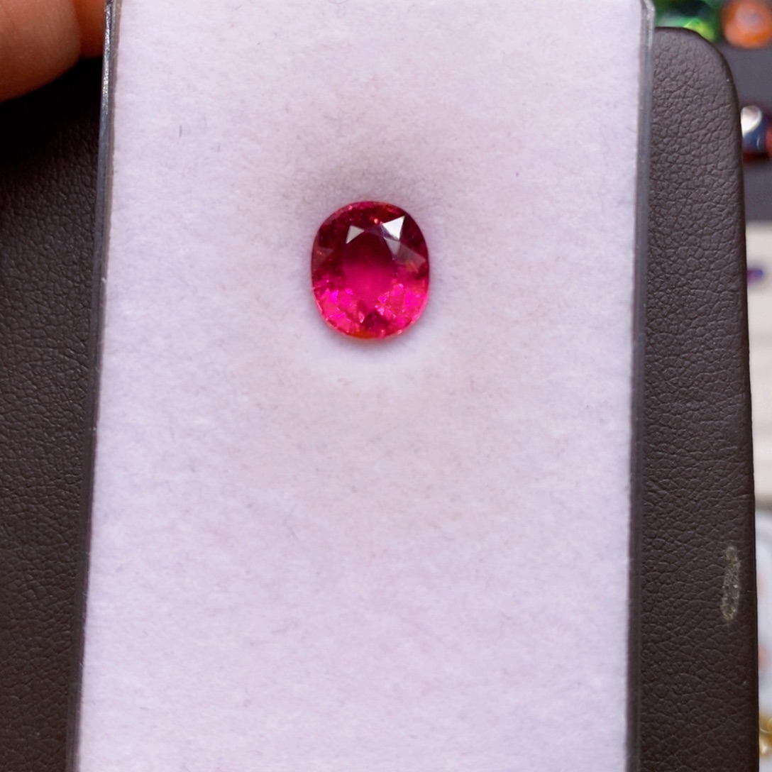 碧玺未镶嵌裸石天然