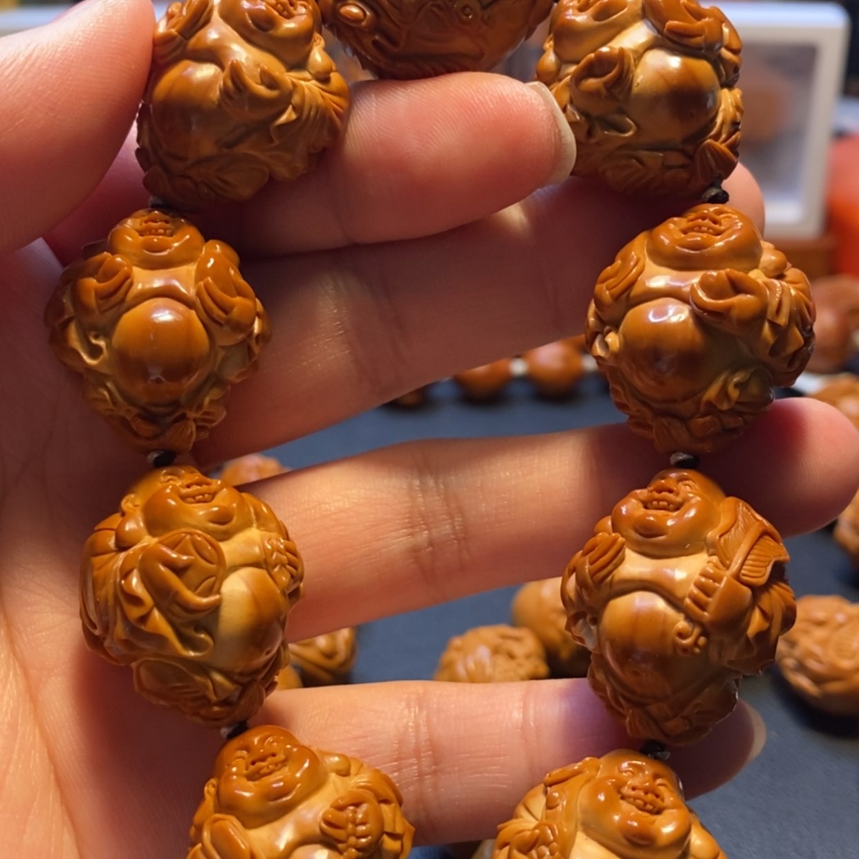 【闪购商品】橄榄核手串/手链苏工名家高货2.4油核莲花八宝弥勒