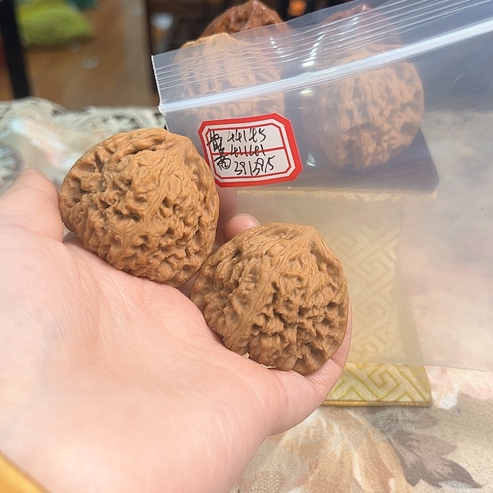 文玩核桃把件南将石