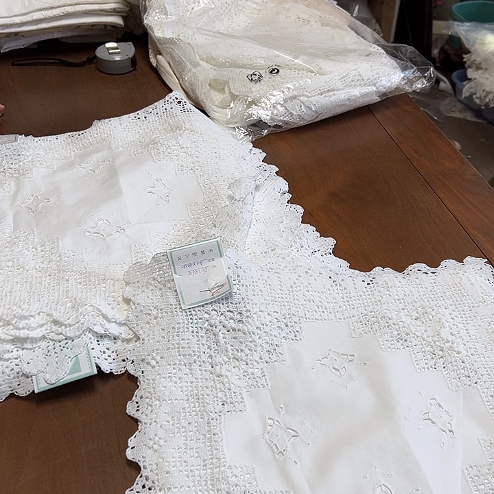 毛绒亚麻棉038-2个40厘米方白