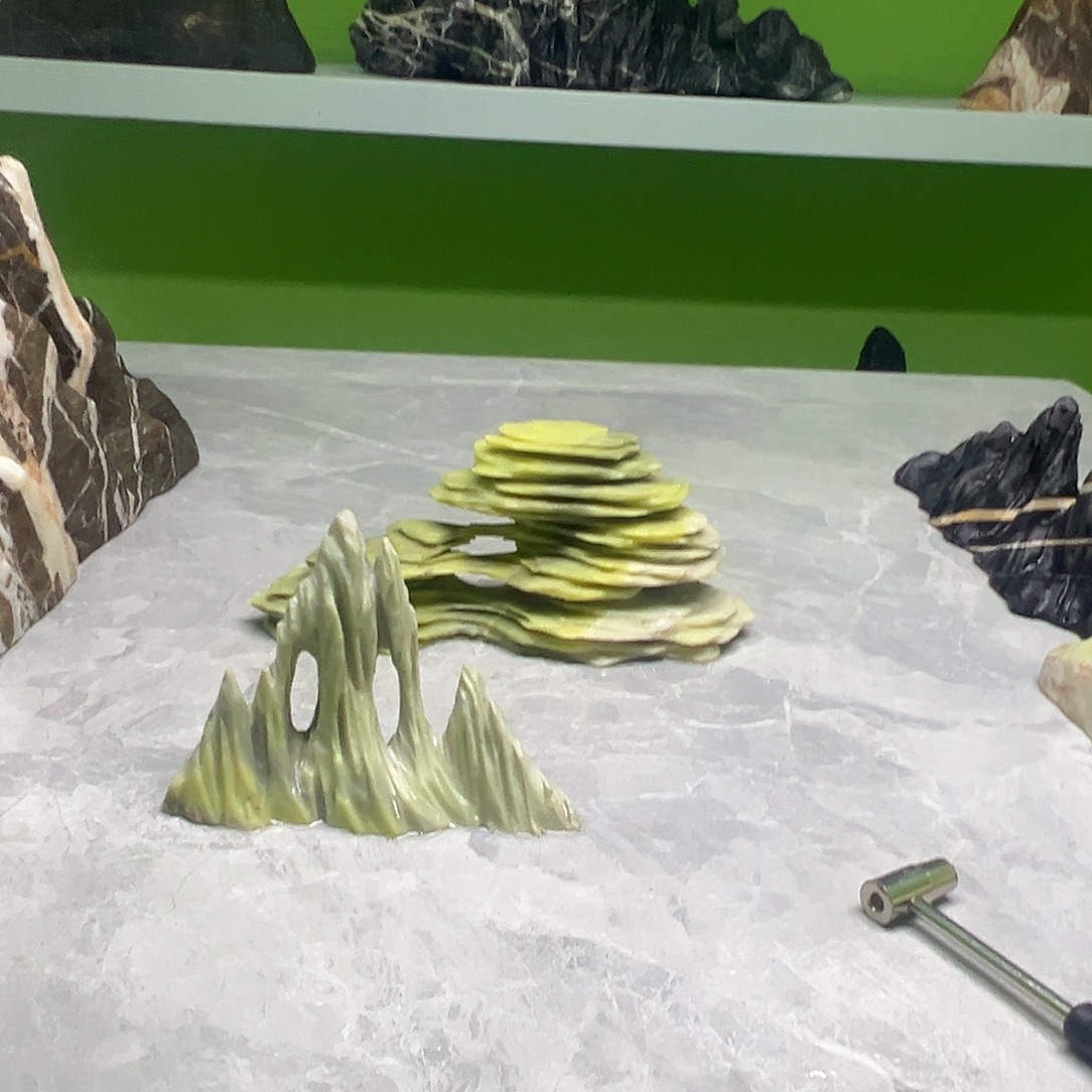 甭***灯石材灵璧石山型摆件