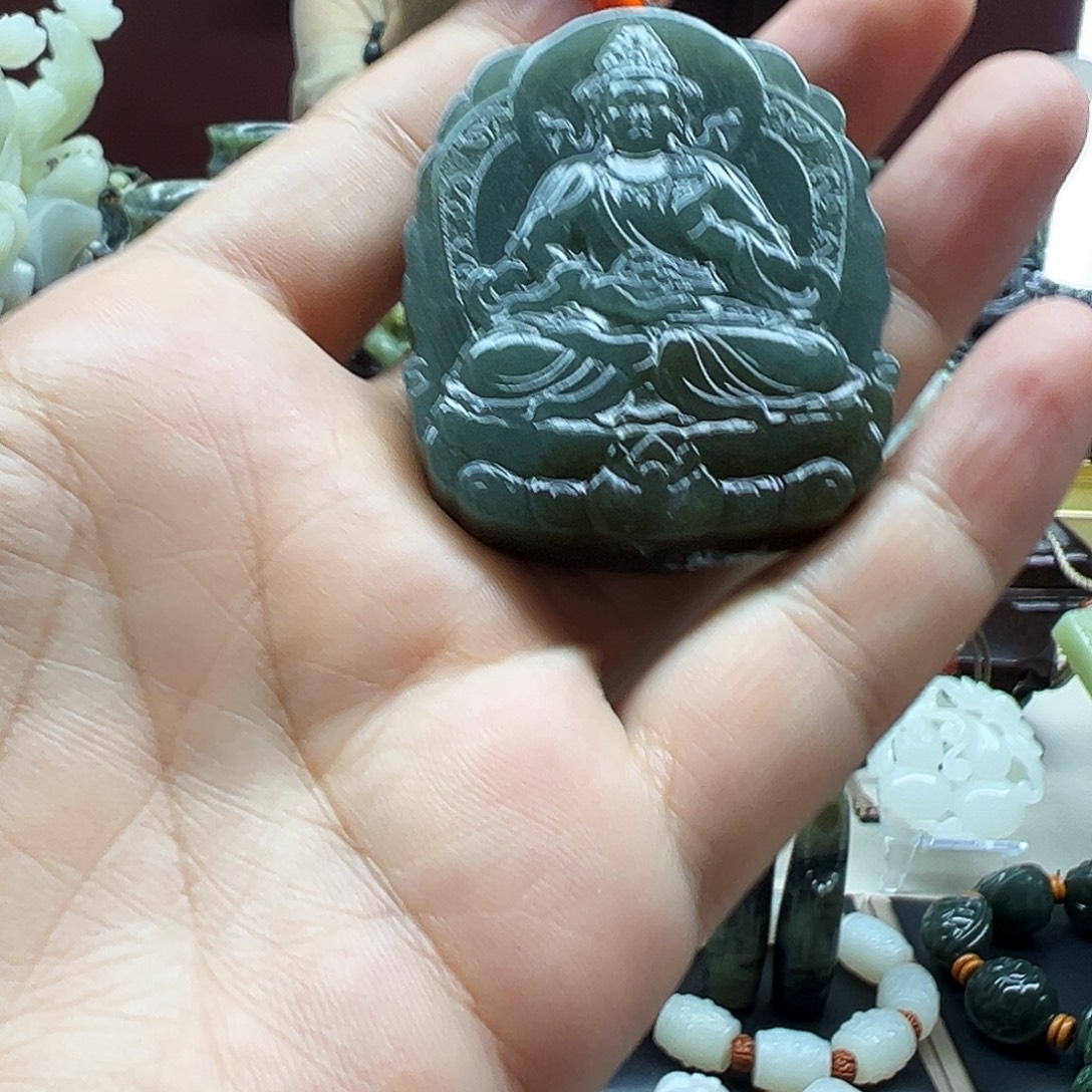 和田玉未镶嵌挂件