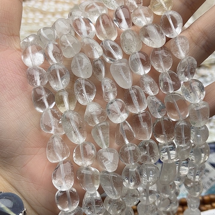 未镶嵌玛瑙/玉髓珠宝半成品一条白水晶随型