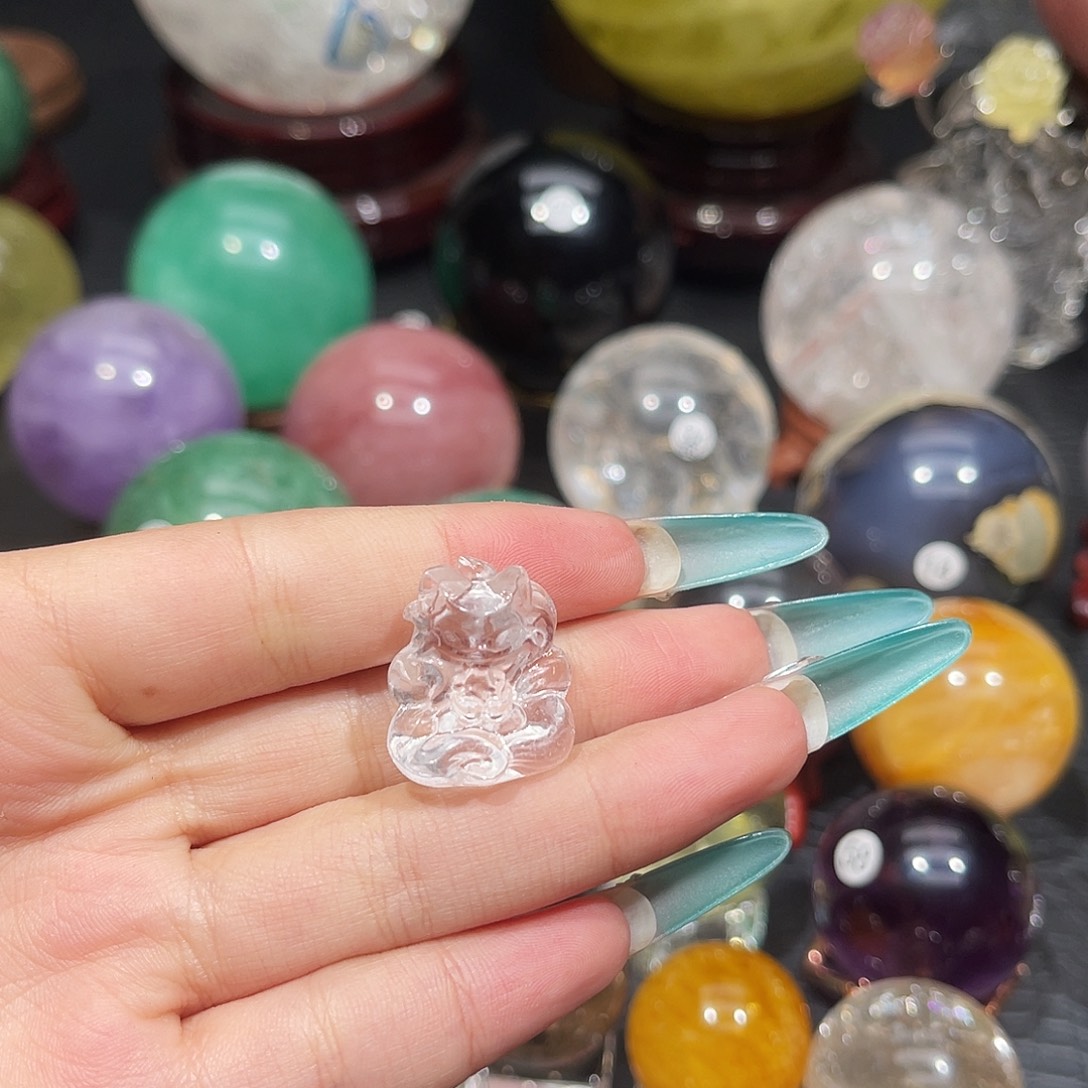 路***生水晶珠宝半成品未镶嵌微瑕