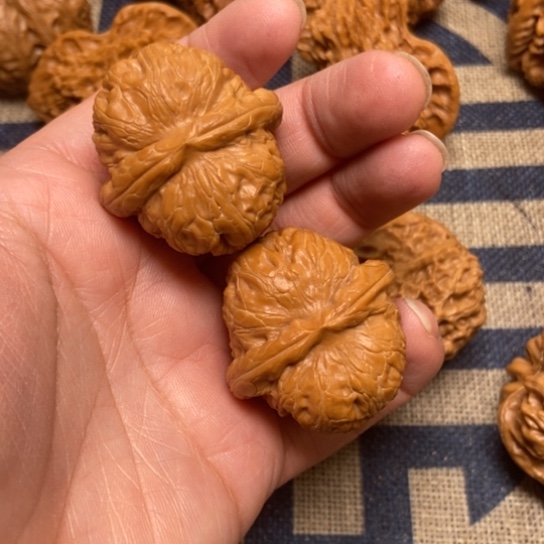 吊坠文玩核桃?*元宝全品38