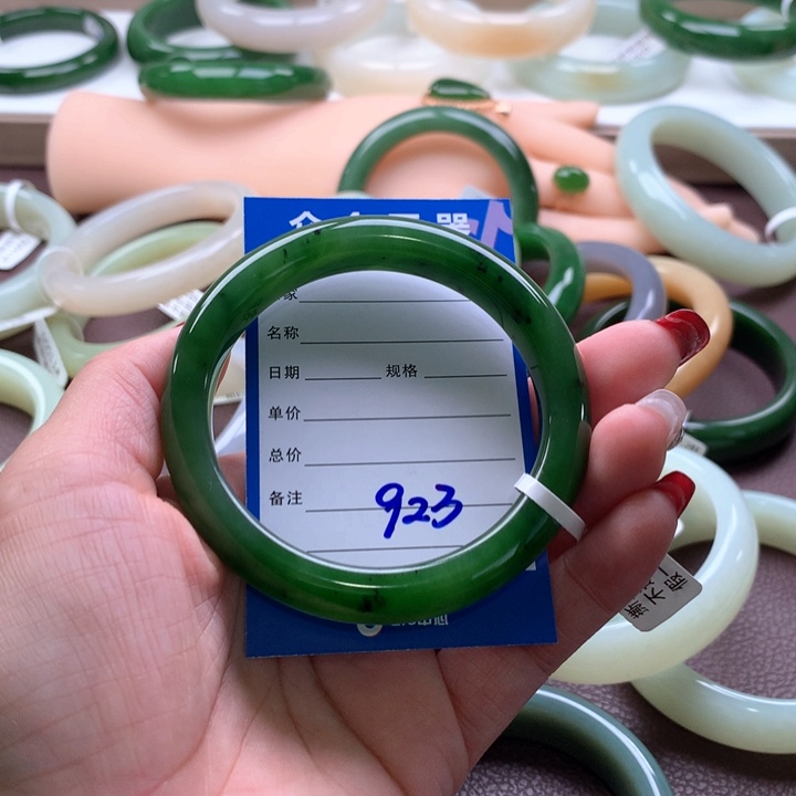 和田玉手镯59未镶嵌