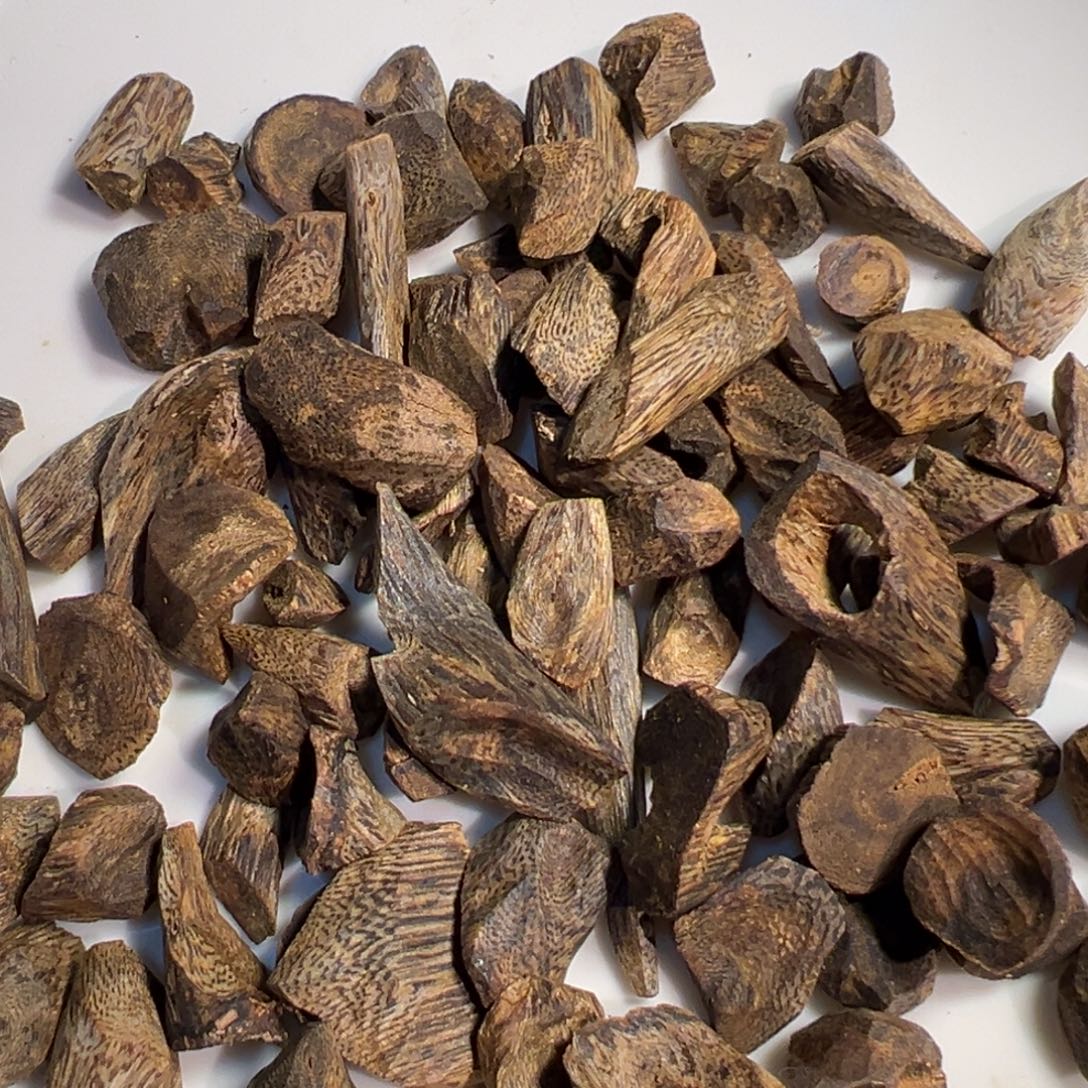 山***石沉香沉香碎屑海南莺歌绿树丁熏香料50克