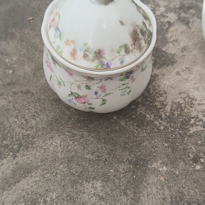 瓷陶瓷盘子碗啥都有