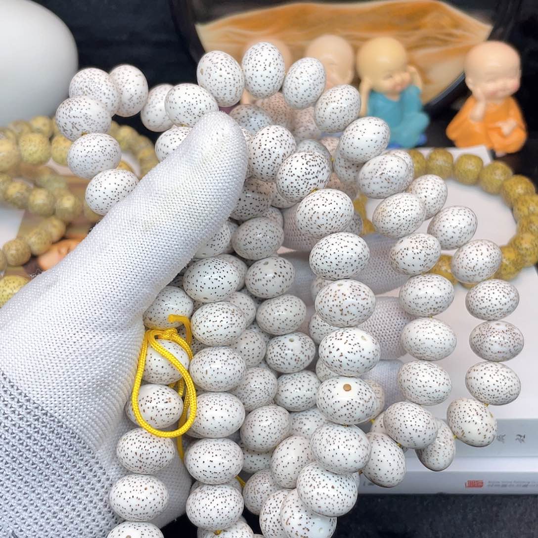 星月菩提手串h****m13*16脱脂顺白算盘珠108长串