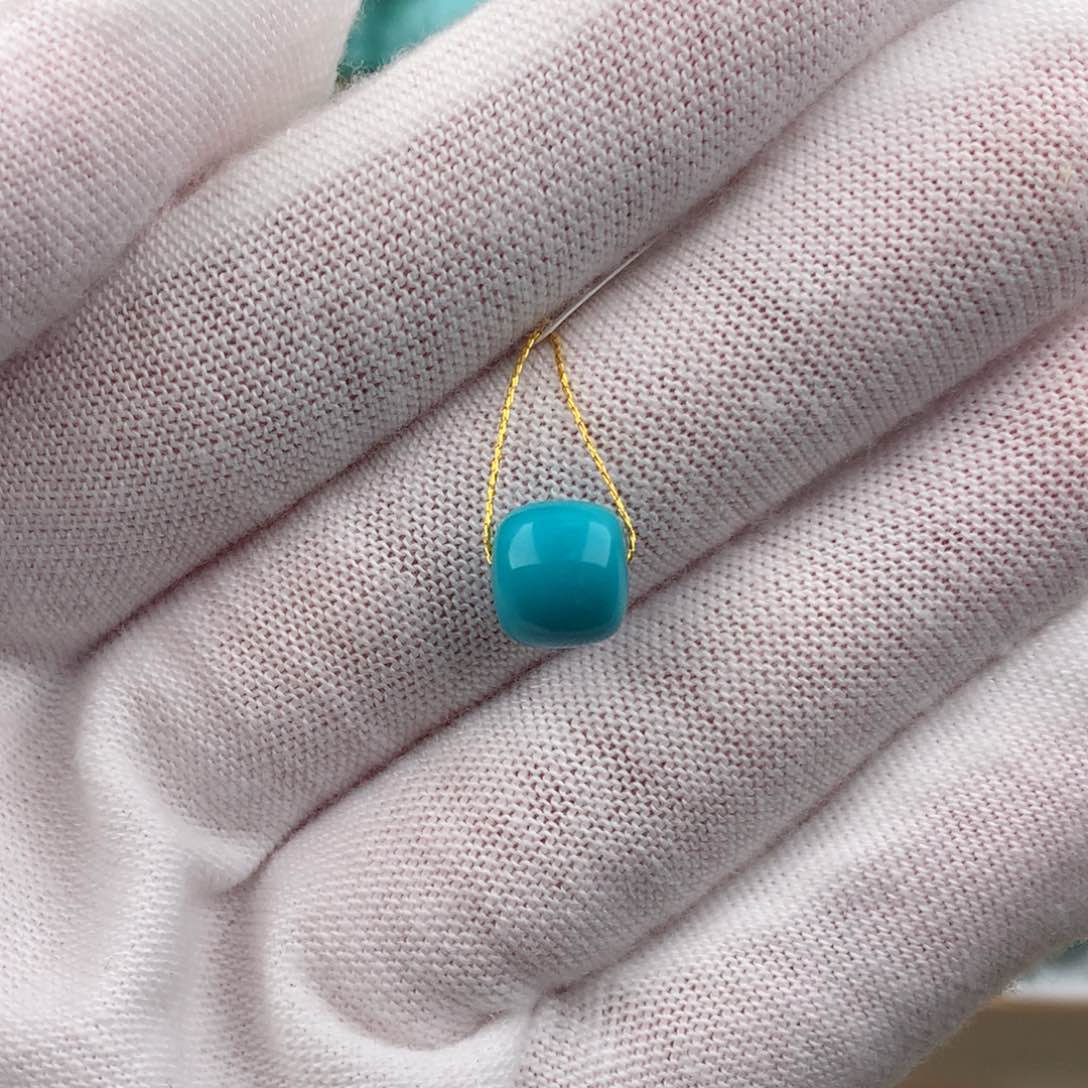 绿松石配饰未镶嵌8*7.5