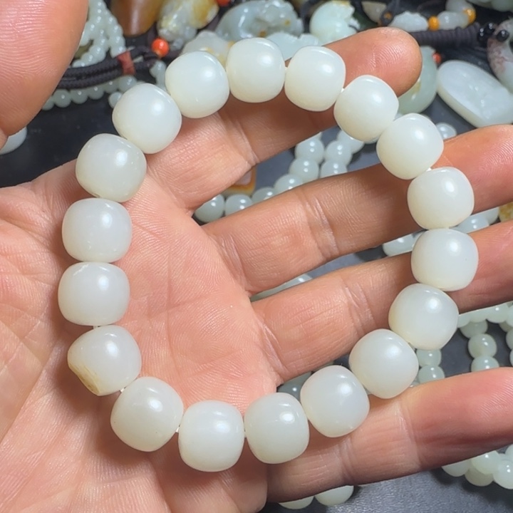 和田玉（子料）未镶嵌手链