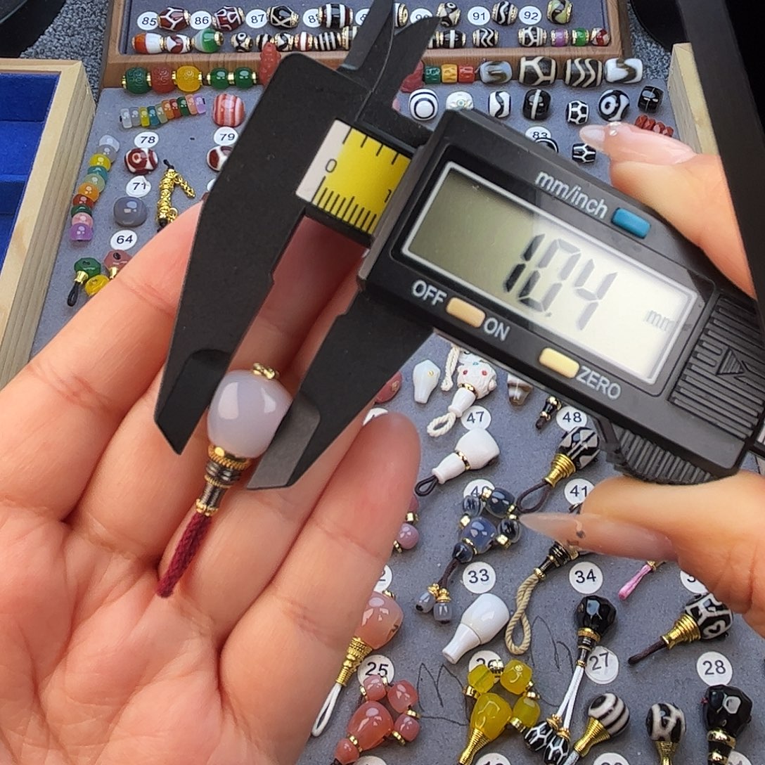 玛瑙/玉髓未镶嵌饰品