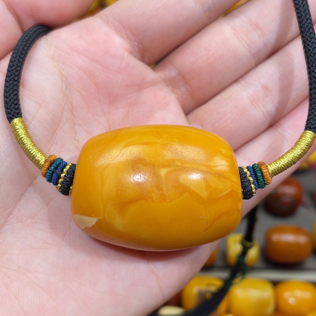 蜜蜡未镶嵌裸石马蹄