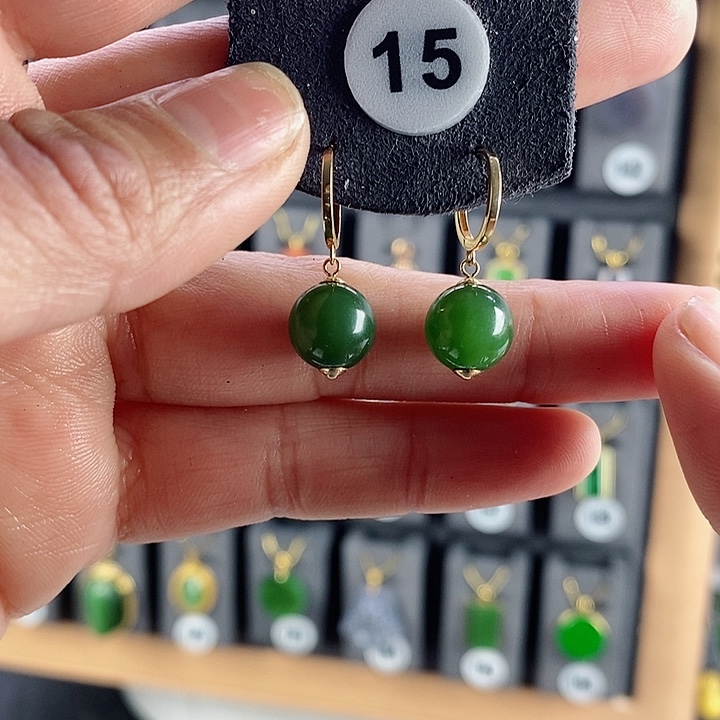 和田玉耳饰18K金镶嵌