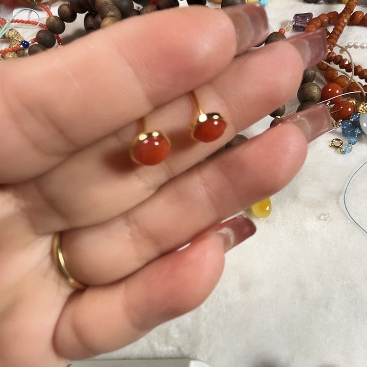 南红玛瑙银S925镀金镶嵌耳饰