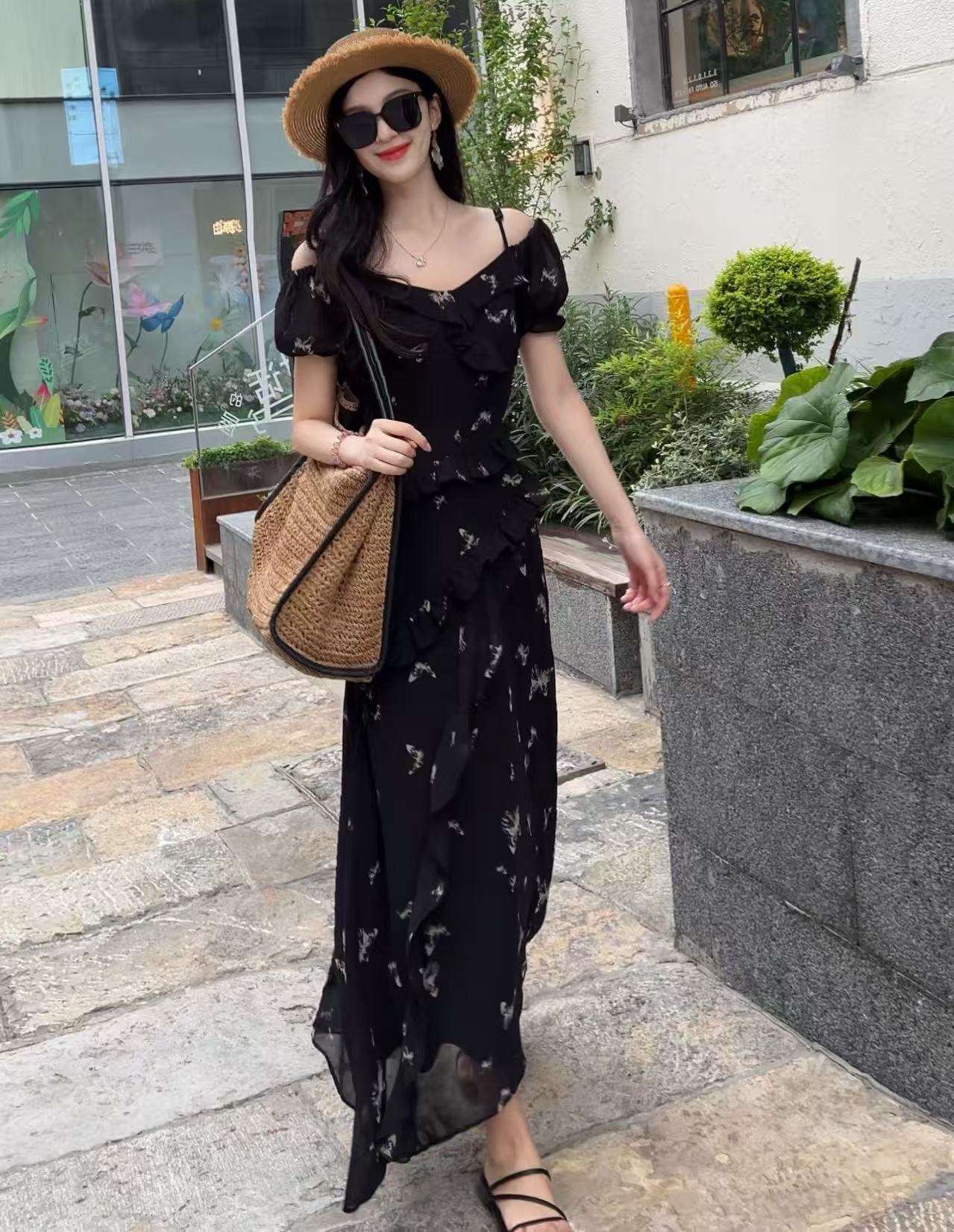 致爱丽丝2.0夏季不规则印花蝴蝶碎花收腰气质设计感长裙时尚复古