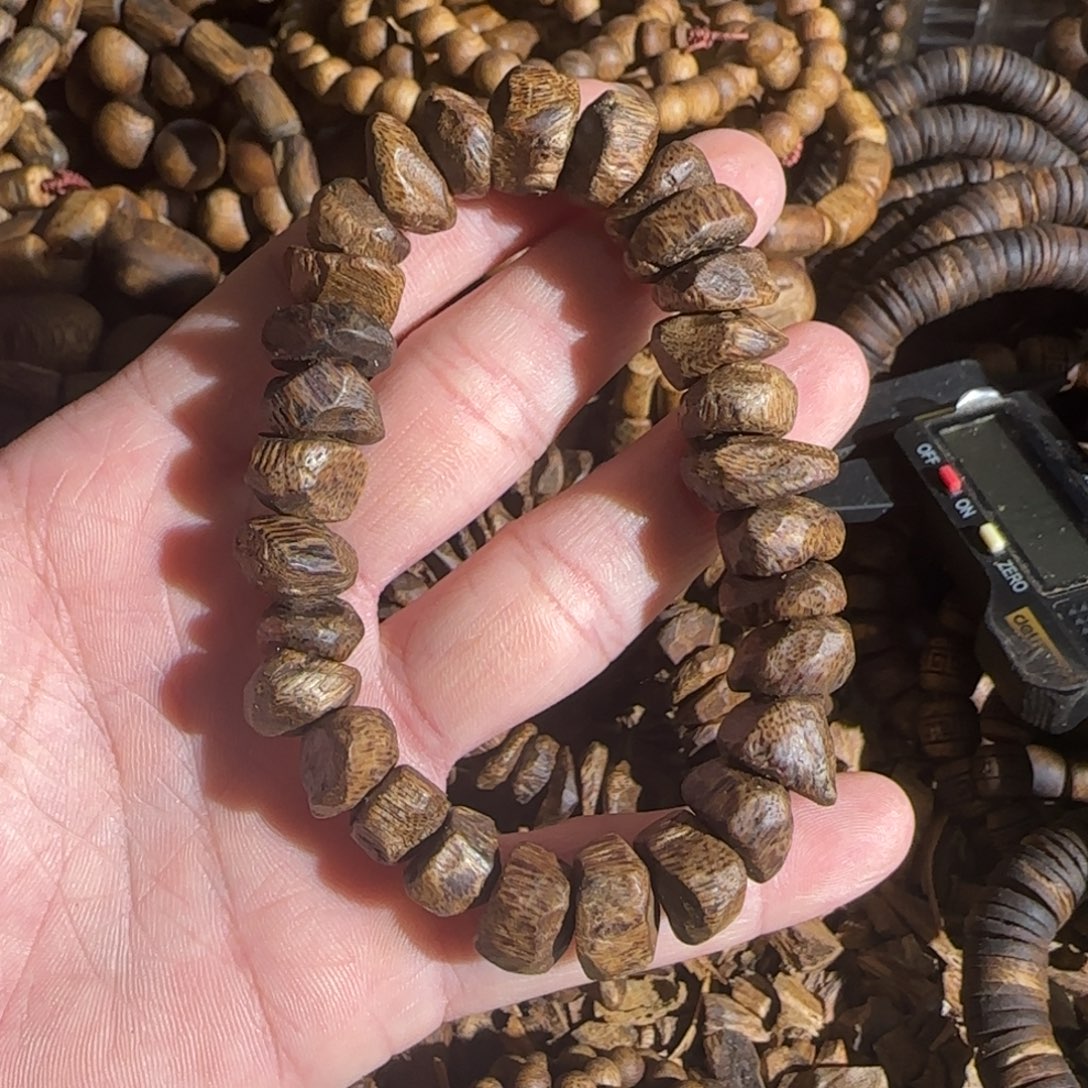 金***欢沉香沉香碎屑/海南白棋树丁18.9