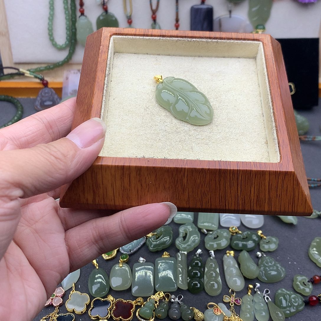 和田玉吊坠(不含链)银S925镶嵌