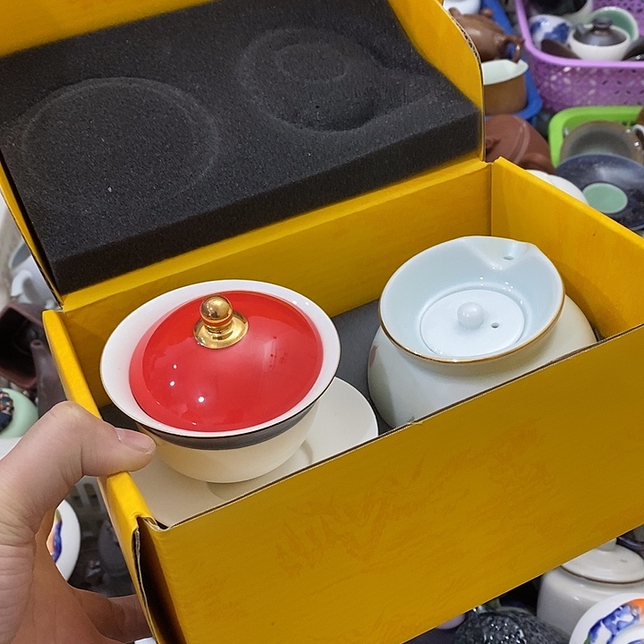 陶瓷艺术品及陶瓷制品