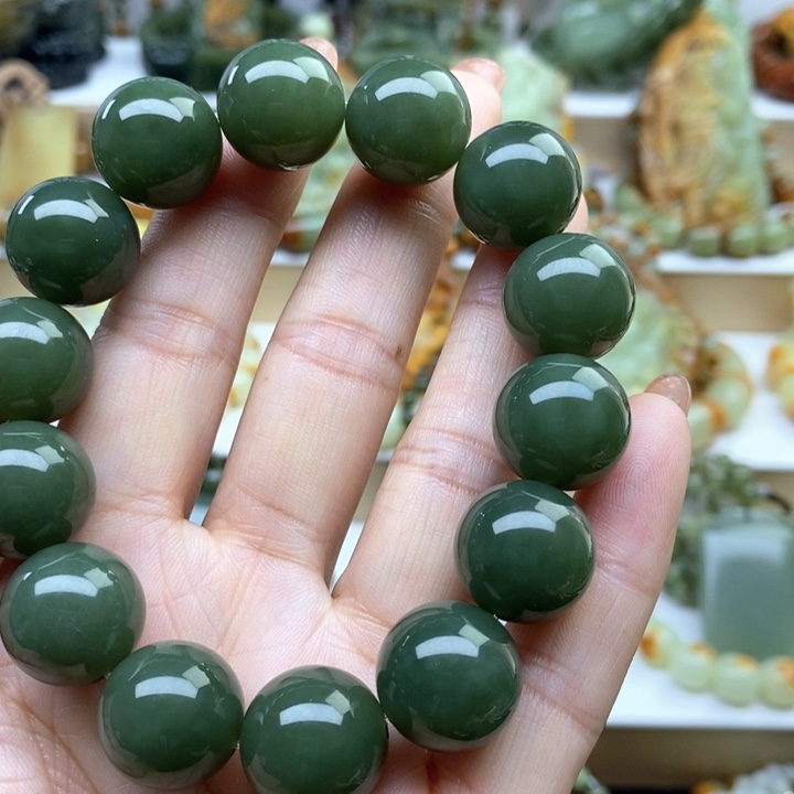 手串未镶嵌透闪石质玉