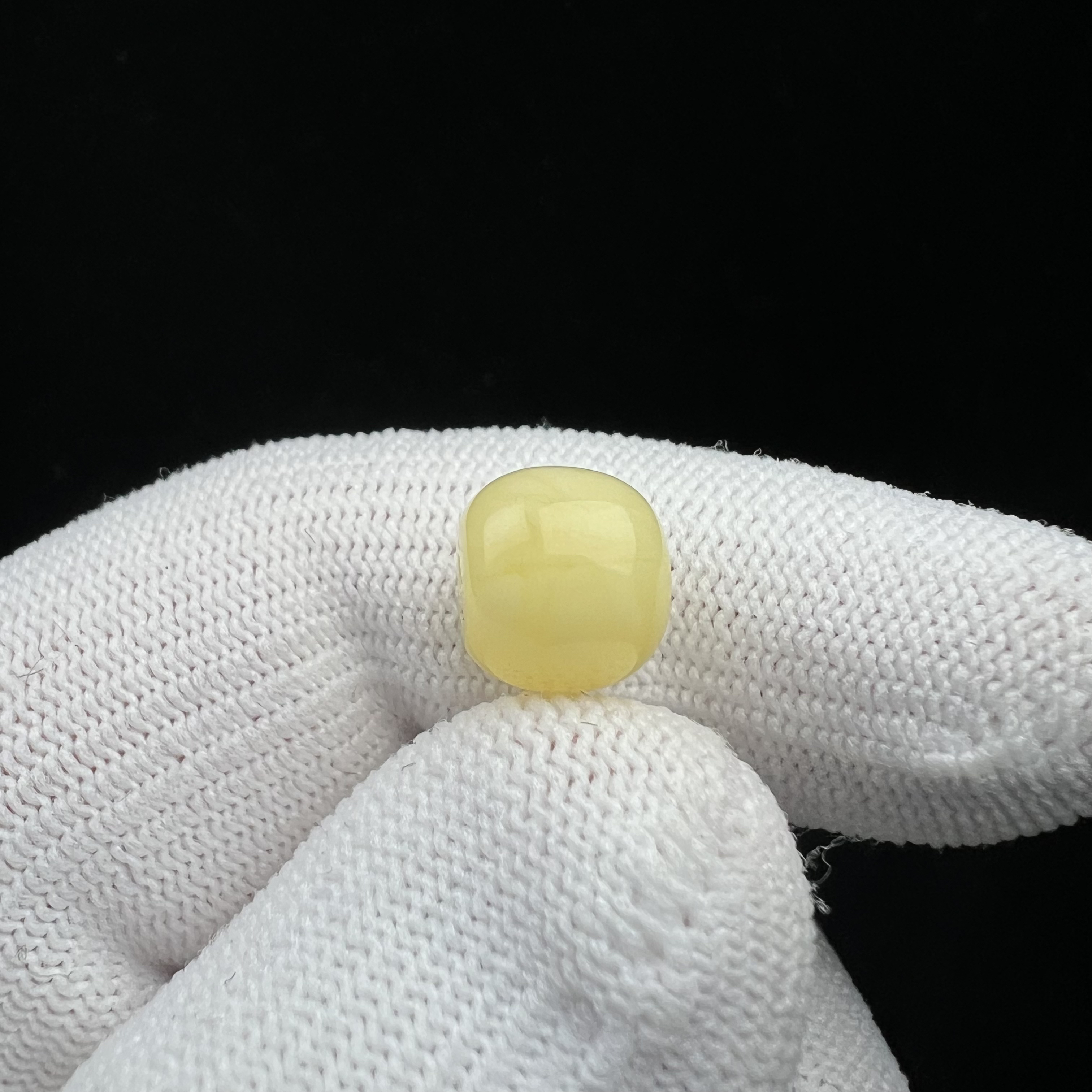 J2332天然原矿蜜蜡墩子10.2*9mm支持复检