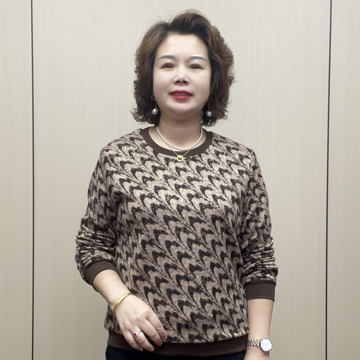 2025秋季时尚中老年长袖气质女装休闲宽松显瘦百搭洋气妈妈装