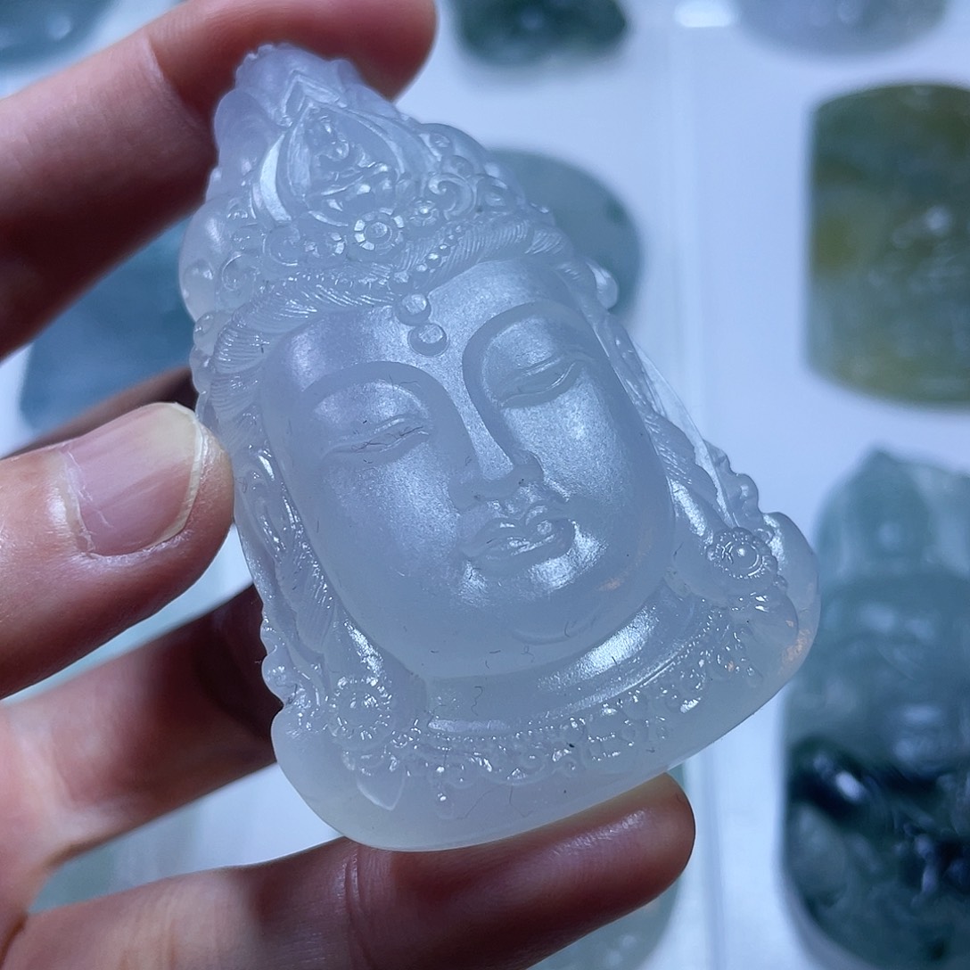 定制翡翠未镶嵌挂件