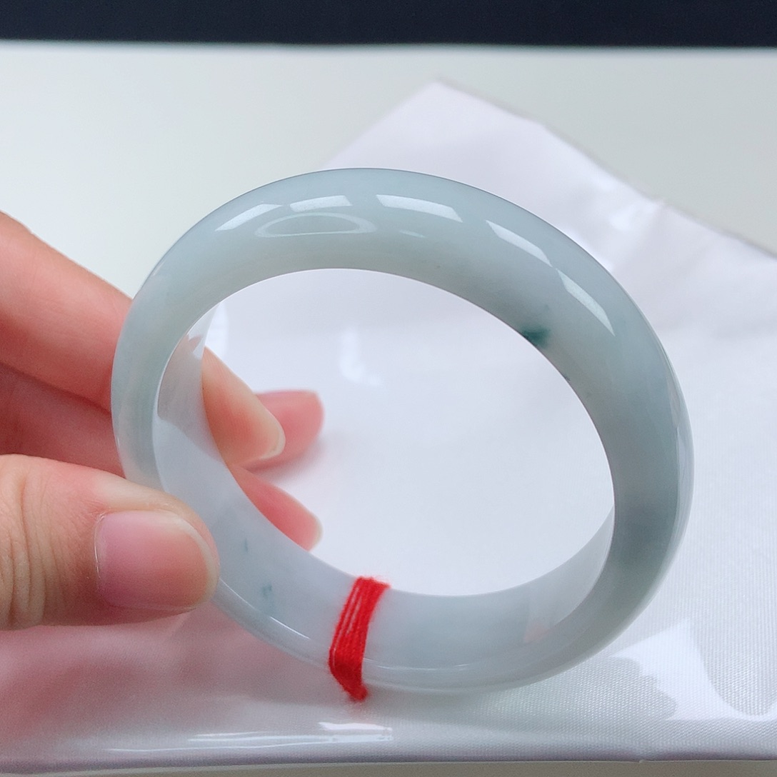 翡翠手镯未镶嵌52正圈