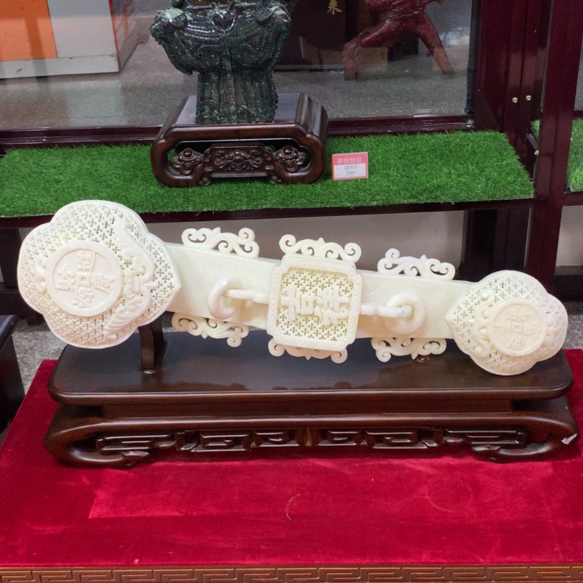 【闪购商品】未镶嵌蛇纹石玉摆件覆膜