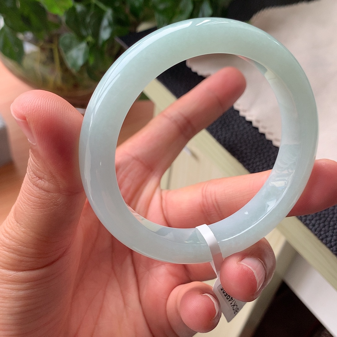 翡翠未镶嵌手镯7号