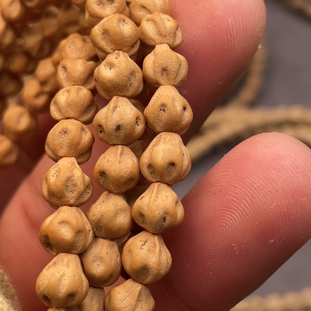 錢***貫吊坠柏香籽/百香籽