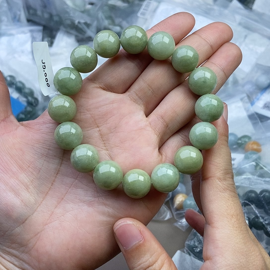 定制翡翠未镶嵌翡翠翡翠