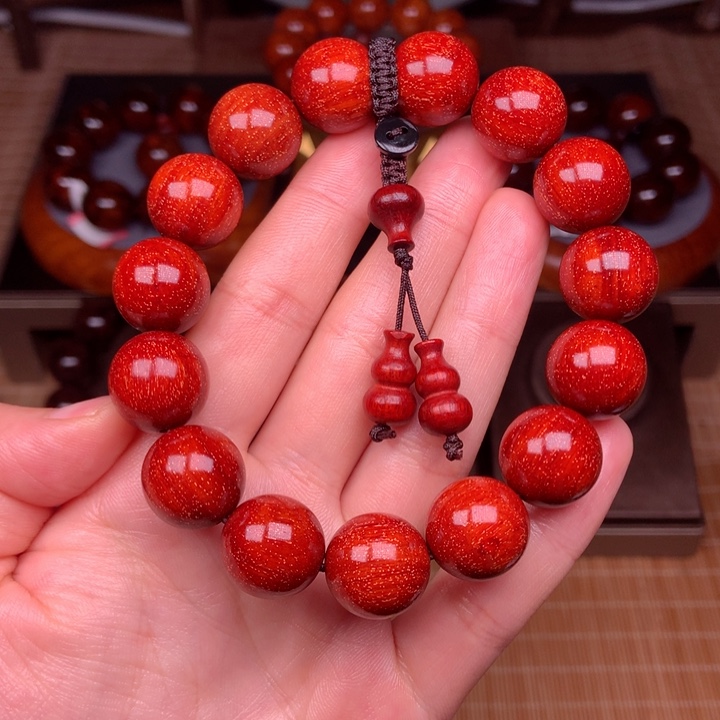 檀香紫檀（小叶紫檀）想2w