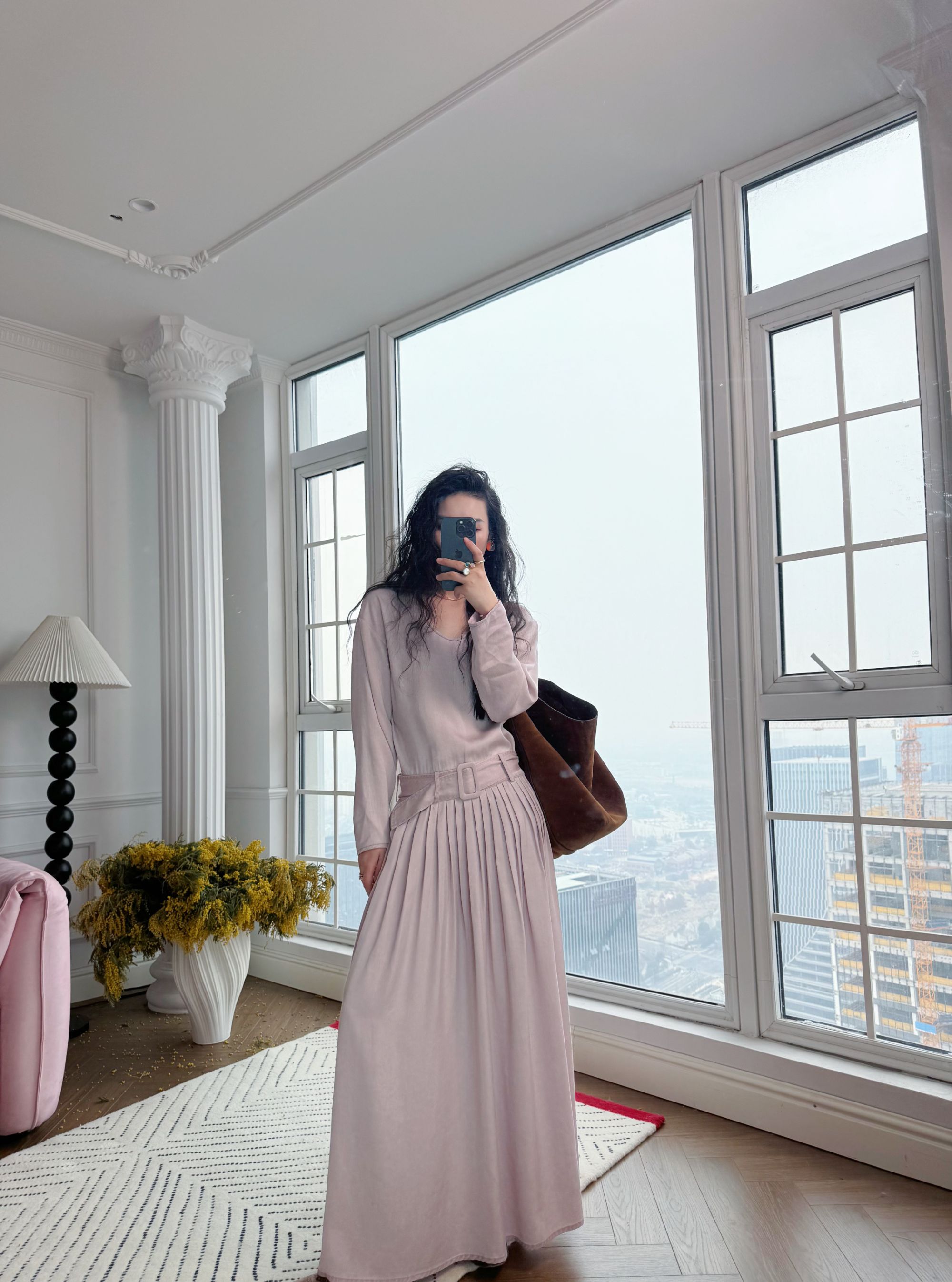 XIANPIN/鲜品【温柔千金】25年春季设计师款长袖气质打底显瘦连衣裙